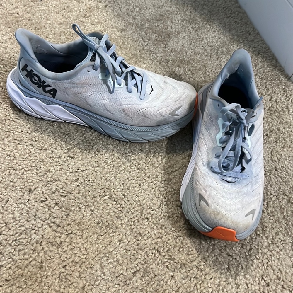 Womens Hoka Running shoes size 7 (Warahi 6)